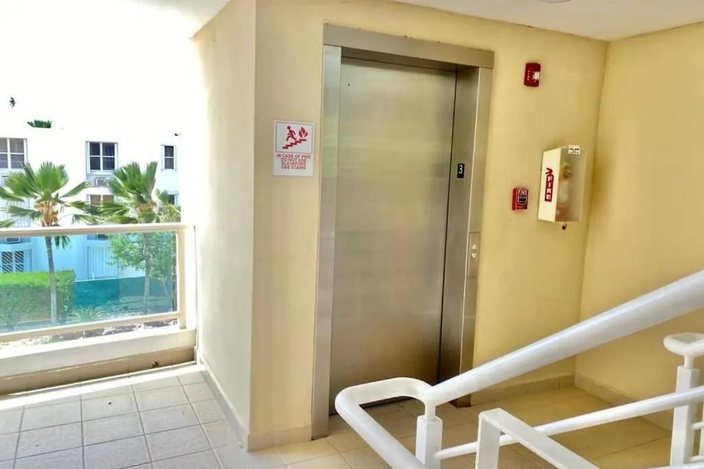 Grand Bay Beach Club, Rio Grandeアパートメント